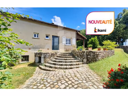 maison de 123 m² à st cyr - 198 000 €