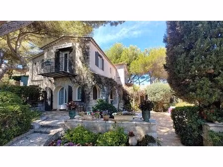 villa de luxe de 6 pièces en location antibes  provence-alpes-côte d'azur