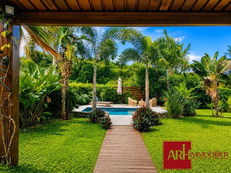villa recente t5 -jolie vue montagne-piscine