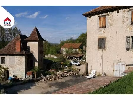 ensemble immobilier unique dans la vallée du lot