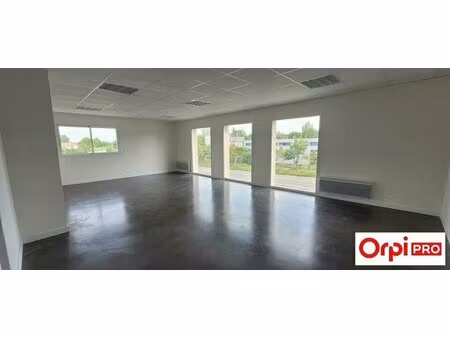 location bureaux 80 m²