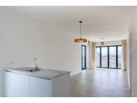 splendide appartement neuf moderne 1ch. avec balcon