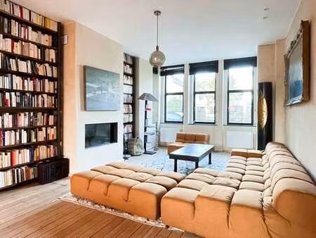 chambre à louer dans une magnifique colocation au fort jaco