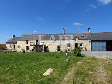 propriété avec 2 maisons et dépendances à vendre à 10 min de la ferté macé - réf: a15231