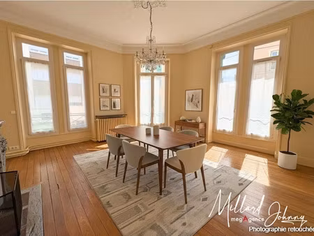vente appartement 6 pièces 257 m² à montceau-les-mines (71300)  220 000 €