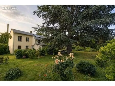maison 7 pièces 174 m²