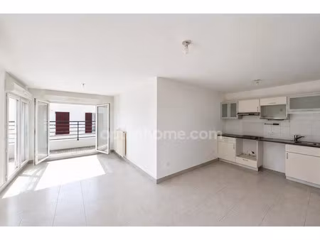 vente appartement 3 pièces 70 m² à thorigny-sur-marne (77400)  235 000 €