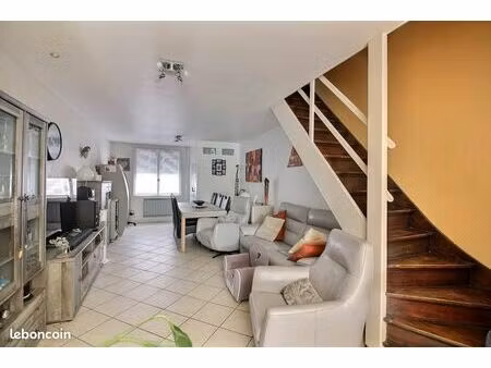 maison de ville 4 pièces 100 m²