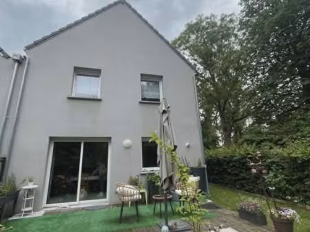 maison 4 pièces 83 m²