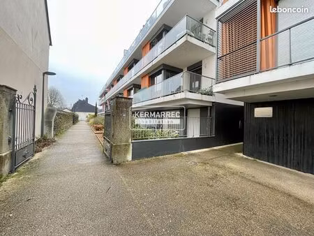 parking/box 15 m² cesson sevigne