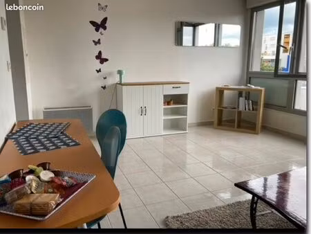 studio meublé etudiant.e