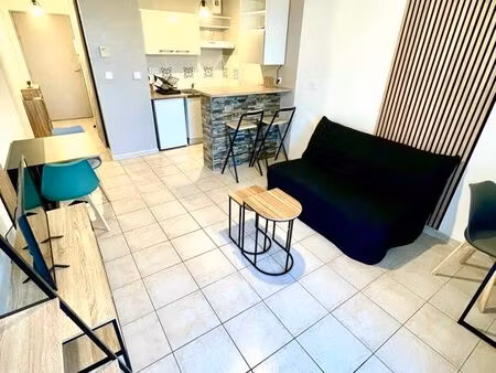 montfavet / agroparc – studio moderne meublé - avec balcon