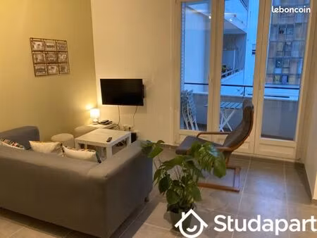 chambre 1 pièce 10 m²