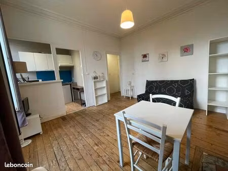 studio meublé