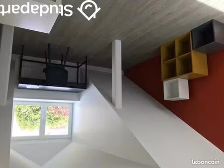 chambre 1 pièce 30 m²