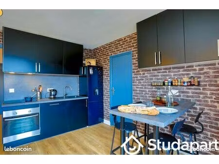 chambre 1 pièce 11 m²