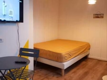 studio meublé