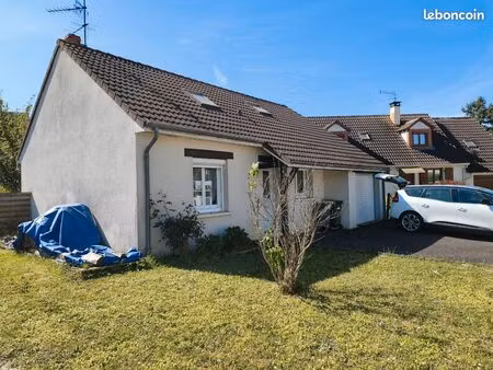 maison familiale avec jardin chanteau centre
