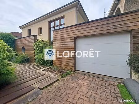 maison 5 pièces 160 m²