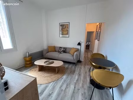 joli 3 pièces meublé refait à neuf