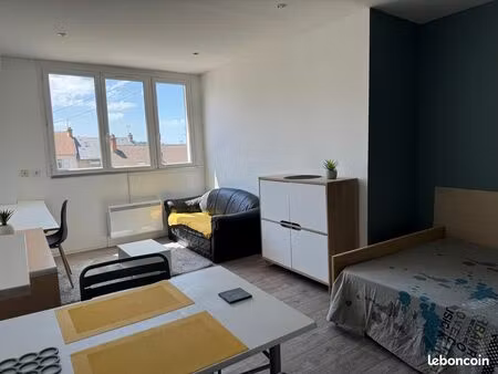 appartement studio meublé idéal étudiant -25m2 à 100m de l’iut