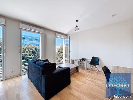 studio 1 pièce 35 m²