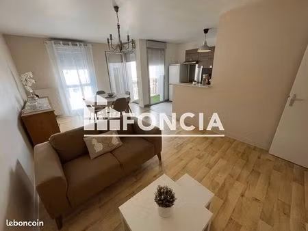 appartement 2 pièces 61 m²