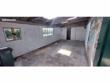 local 50 m2