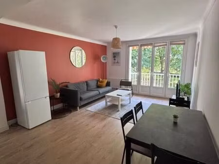 chambre 1 pièce 10 m²