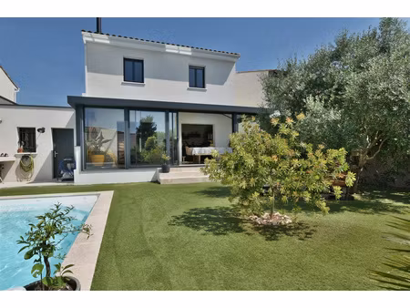 superbe villa moderne p6 d'env. 128m2 sur terrain d'env. 329