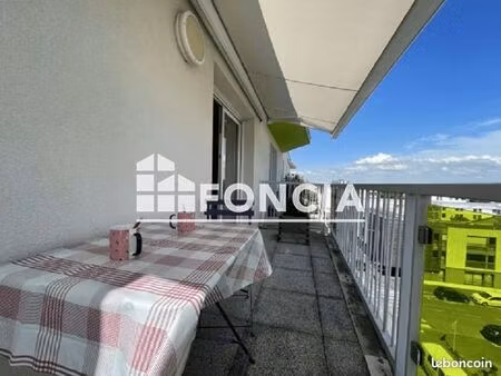studio 1 pièce 33 m²