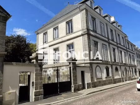 appartement 1 pièce 38 m²