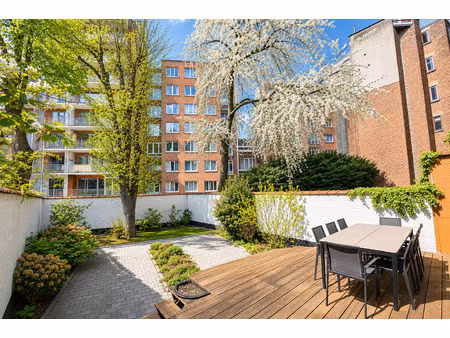 maison de maître à vendre avec garage et terrasse   schaerbeek (vbe33437)