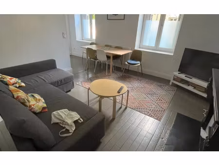 location appartement  60 m² t-3 à dijon  780 €