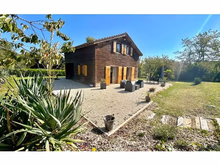 location maison  m² t-5 à razac-sur-l'isle  950 €