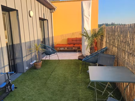 appartement type 4 avec grande terrasse à bourgbarré
