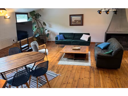 location appartement  m² t-4 à le port-marly  2 200 €