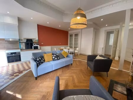 beau t4 meuble rue michelet