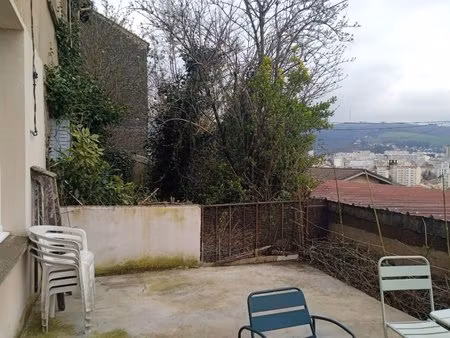 t1 meuble avec terrasse