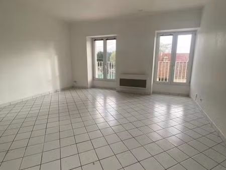 studio - 29m²- courpalay