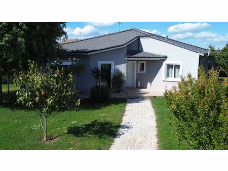 vente maison 5 pièces 111 m² fauguerolles (47400)