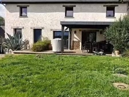 maison 6 pièce(s) 135 m2 - longaulnay