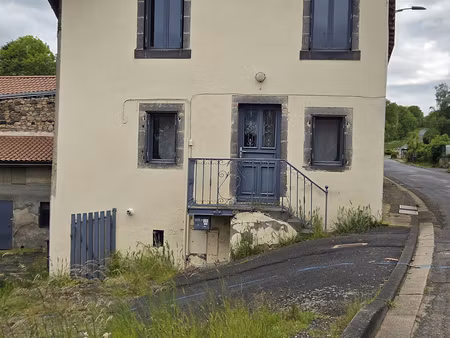 maison - dépendance et stationnement - saint genès champanel