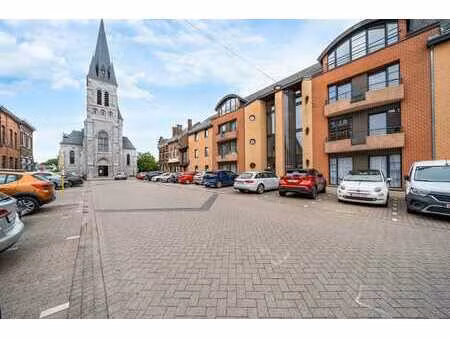 appartement 1ch + bureau ou dressing  cave  parking