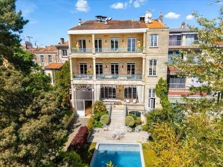 vente bureaux 768 m²