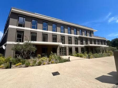 location bureaux 341 m²
