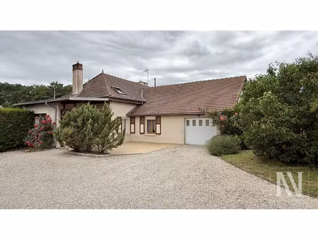 belle maison de campagne avec piscine
