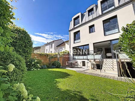 issy les moulineaux - à vendre magnifique maison contemporaine 7 pièces avec jardin