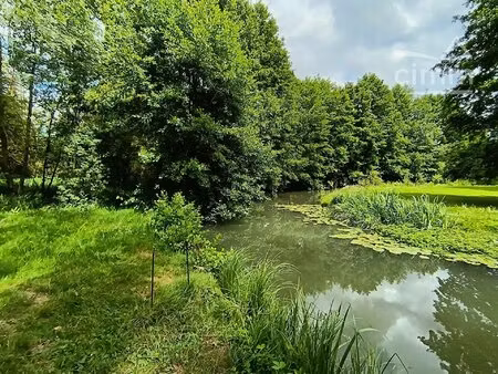 terrain de loisirs au bord de la cisse
