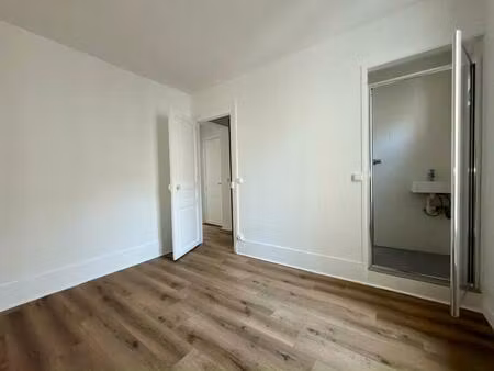 appartement t2 - 33m² - étage 4/4